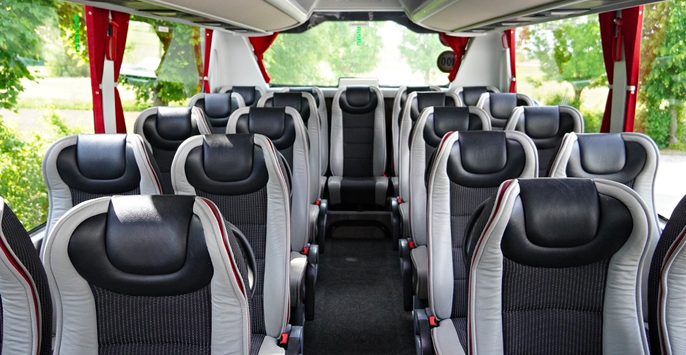 Blick in einen Reisebus