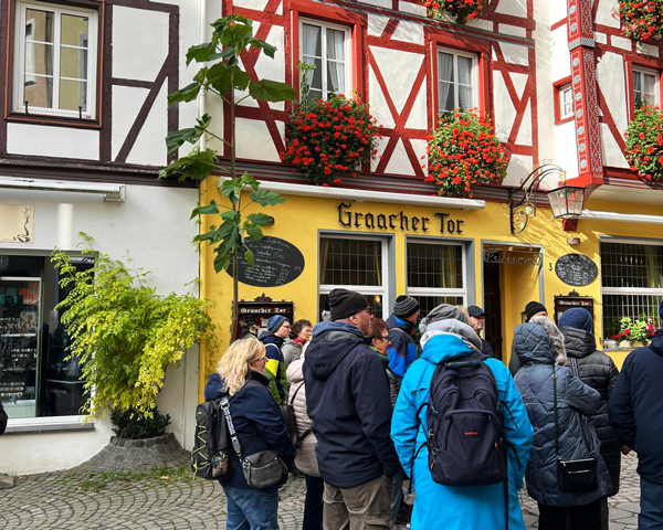 Goldener Herbst auf der Mosel