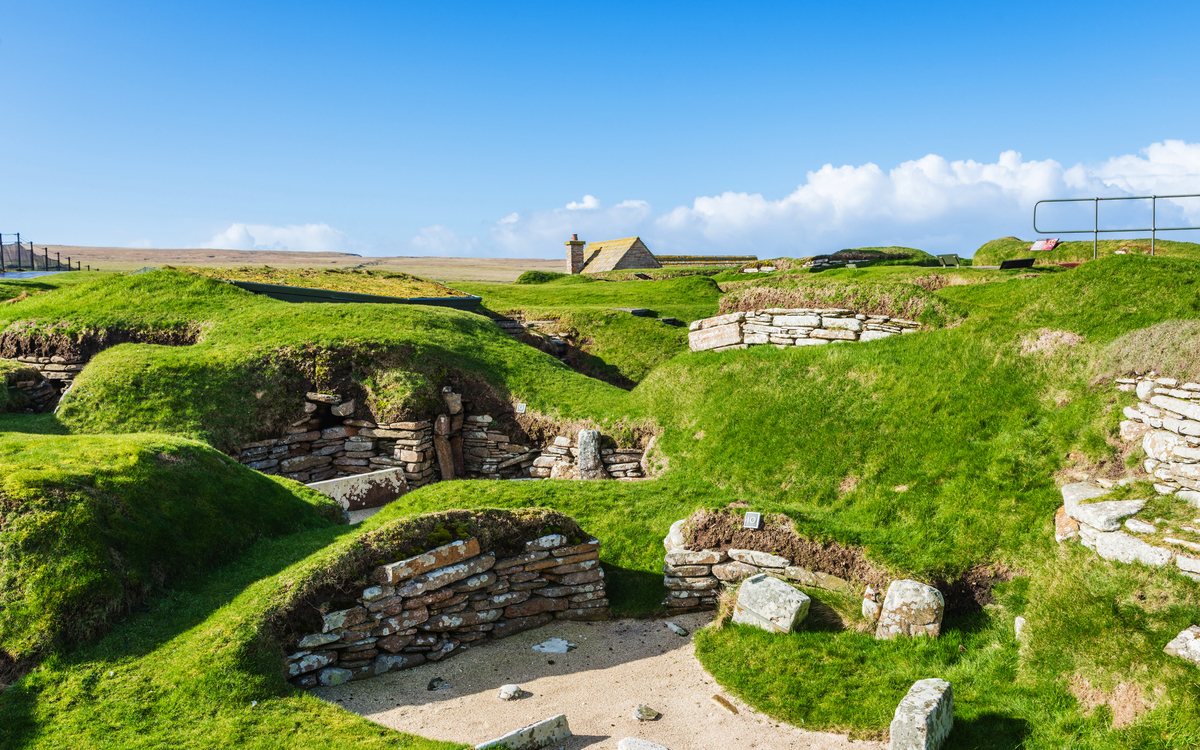 Skara Brae, eine jungsteinzeitliche Siedlung auf Orkney, einem Archipel in Schottland - ©XtravaganT - stock.adobe.com