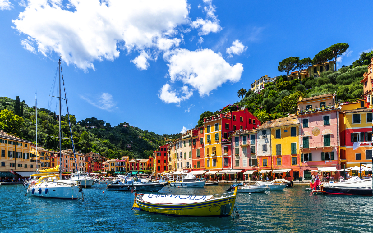 Portofino in Italien - © Sina Ettmer - stock.adobe.com
