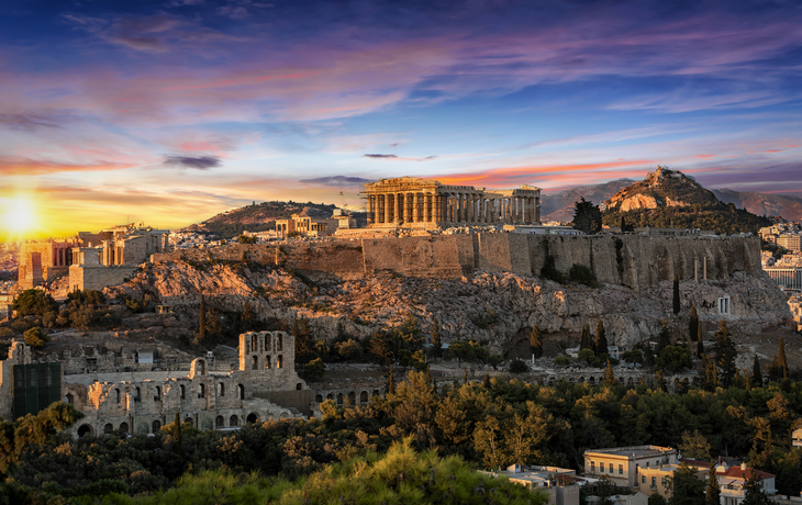 © moofushi - stock.adobe.com - Die Akropolis von Athen