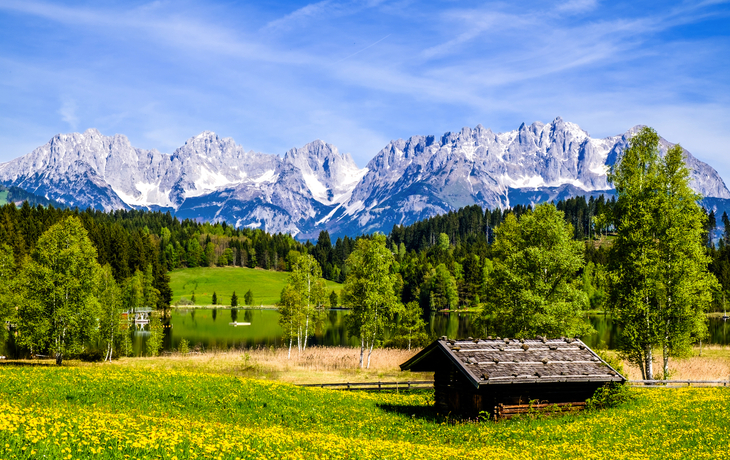 ©fottoo - stock.adobe.com - Panorama des Wilden Kaisers in Tirol