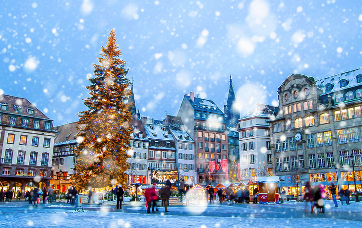 Weihnachtsmarkt in Straßburg im Elsass, Frankreich - © Alexi Tauzin - stock.adobe.com