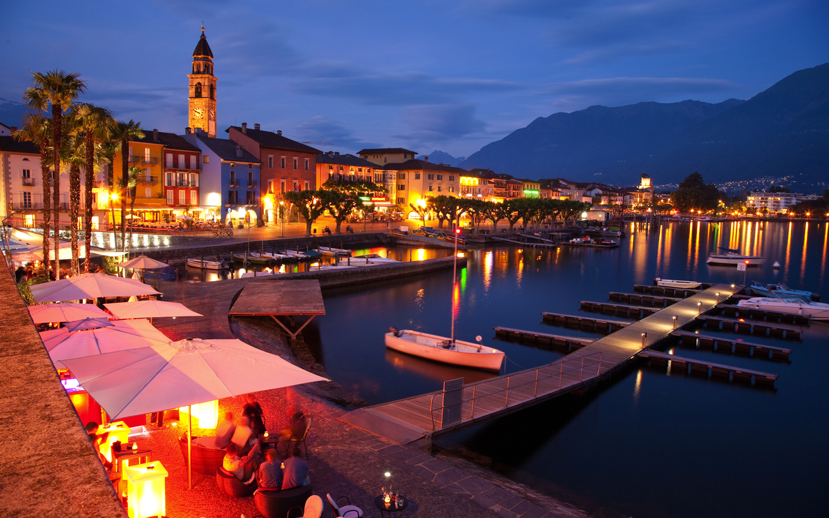 Ascona bei Nacht - © Foto Zihlmann - stock.adobe.com