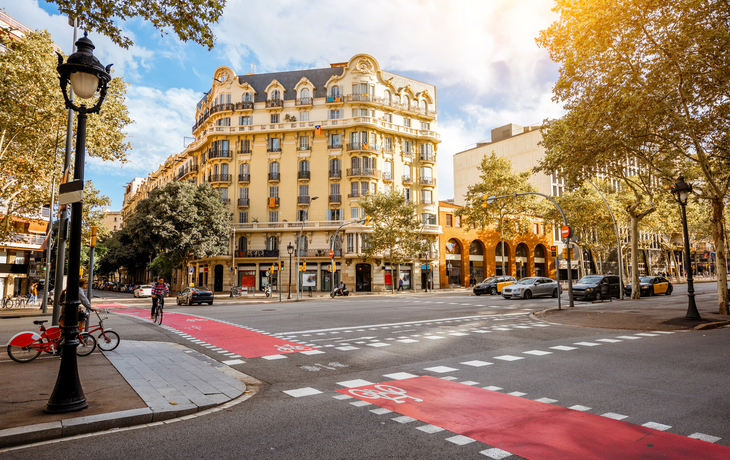 © rh2010 - stock.adobe.com - Las Ramblas in Barcelona