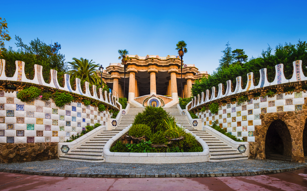 Park Güell in Barcelona - © Mapics - stock.adobe.com