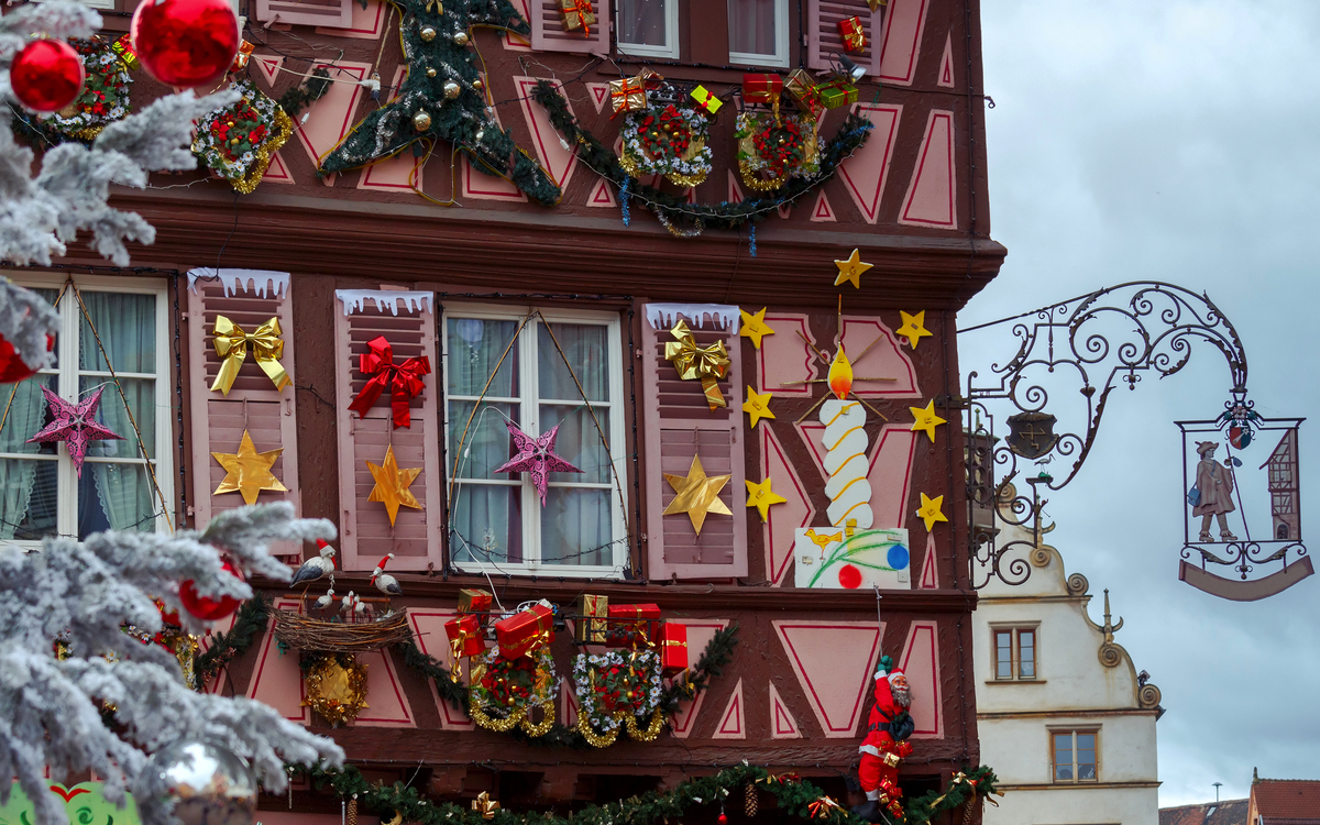 Weihnachtsmarkt in Colmar im Elsass, Frankreich - ©pillerss - stock.adobe.com