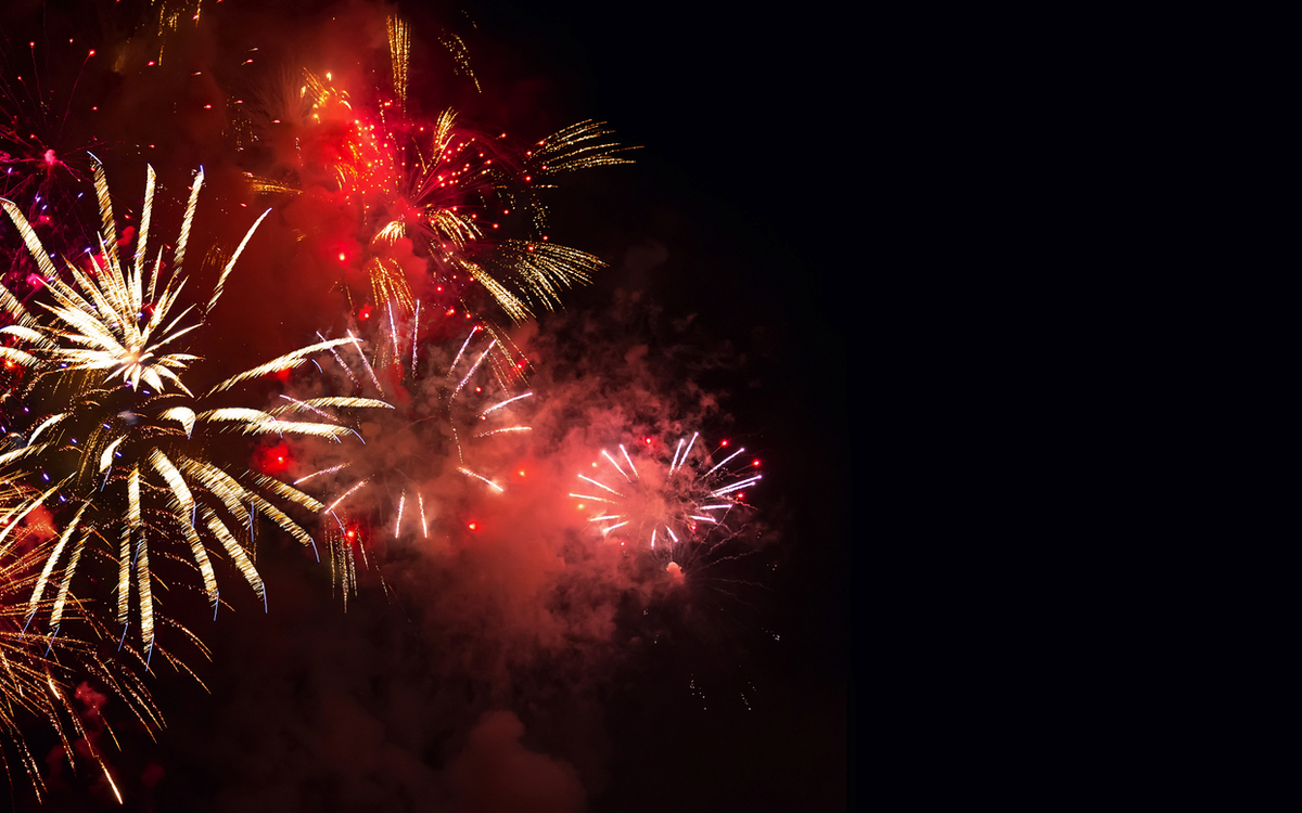 Silvesterfeuerwerk - © Comofoto - stock.adobe.com