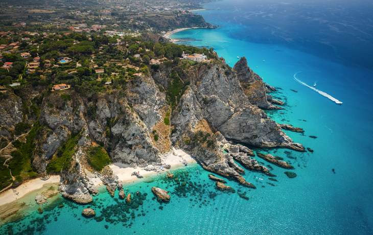 © Paulo Picca/Shutterstock