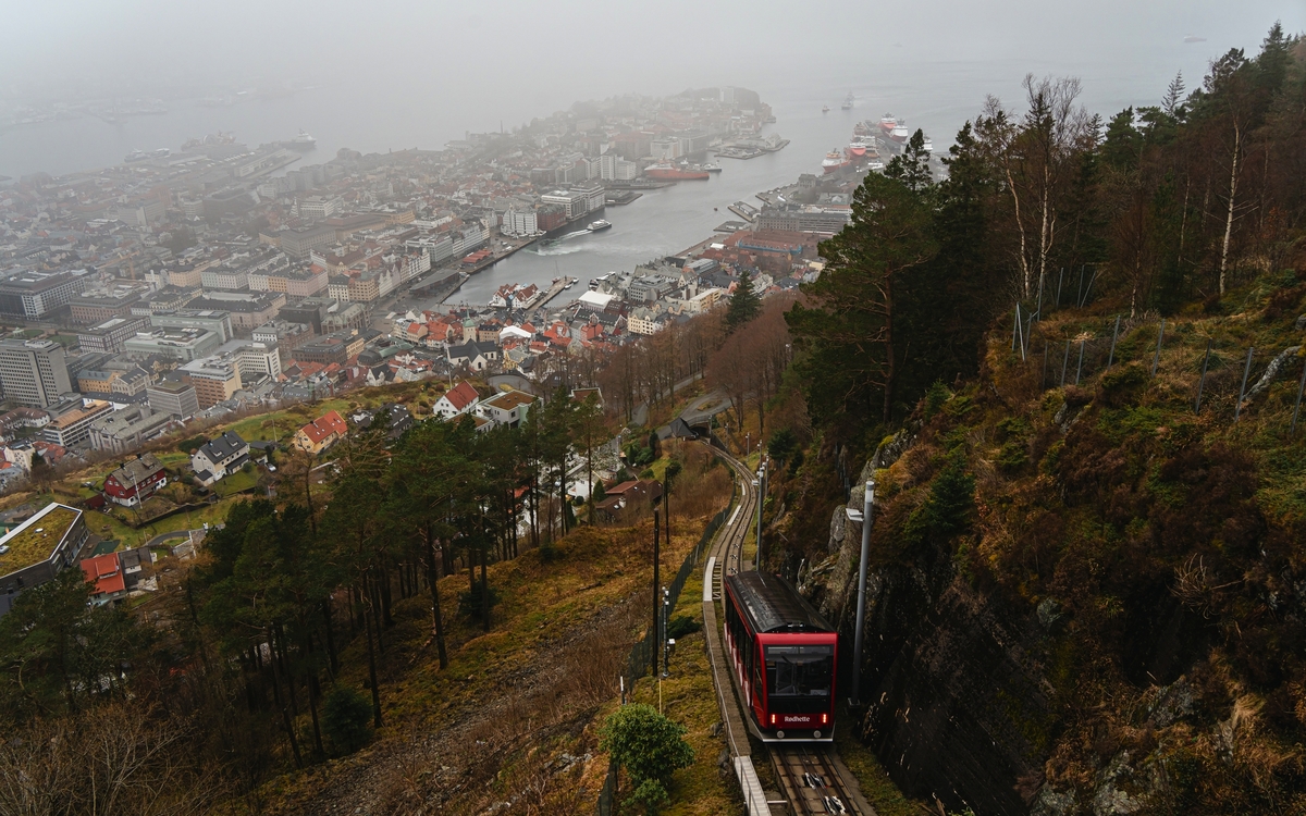 © Puripat Lertpunyaroj/Shutterstock