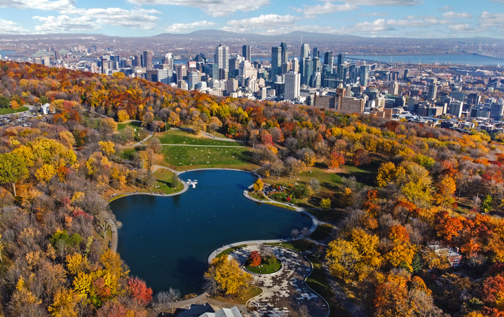 © Firefighter Montreal/Shutterstock