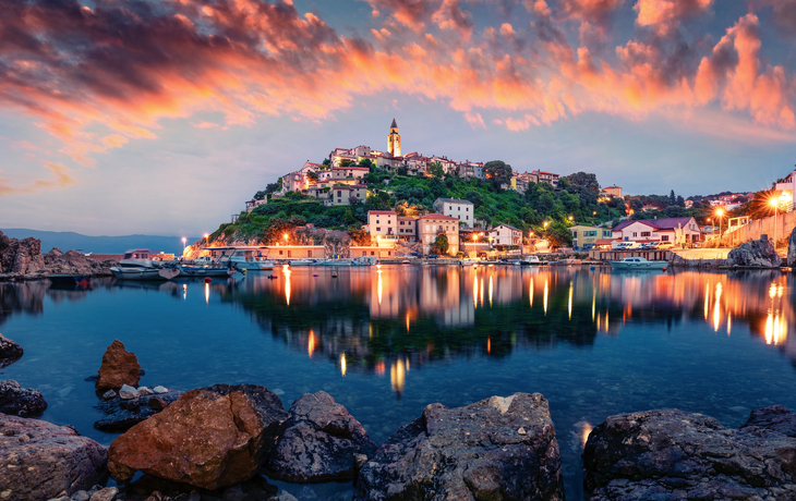 Vrbnik auf der Insel Krk - © Andrew Mayovskyy - stock.adobe.com
