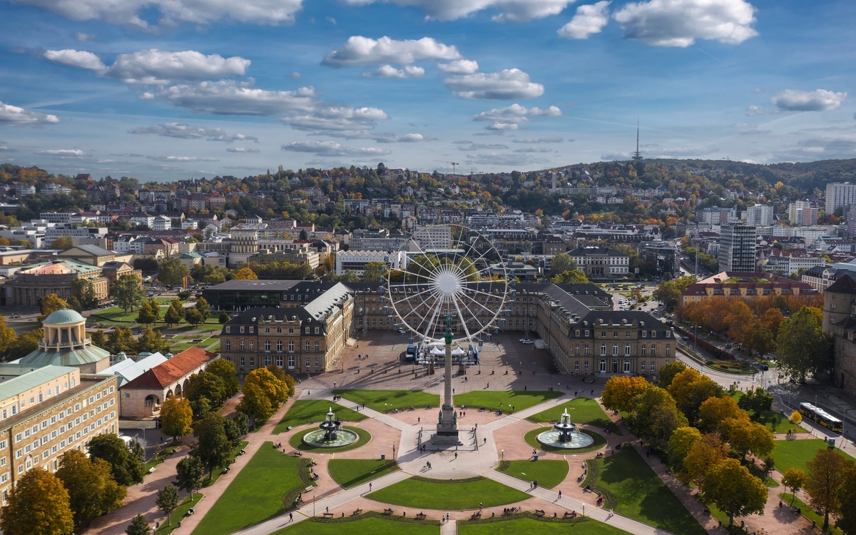 © uslatar/Shutterstock