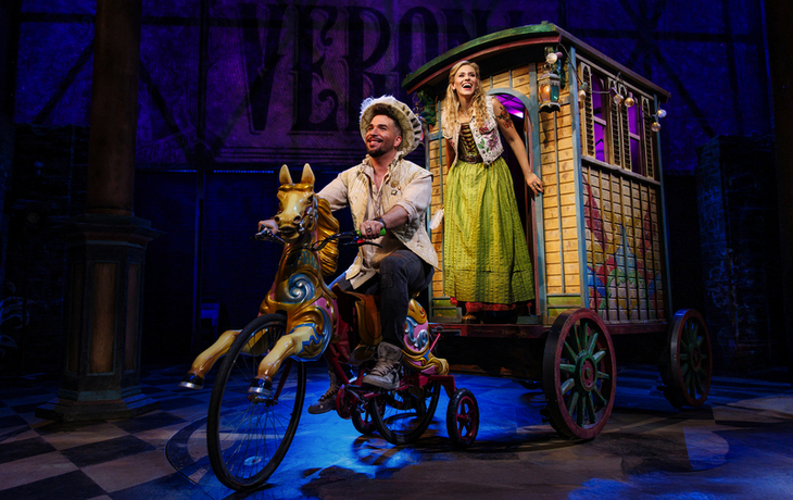 &Julia - © Stage Entertainment GmbH