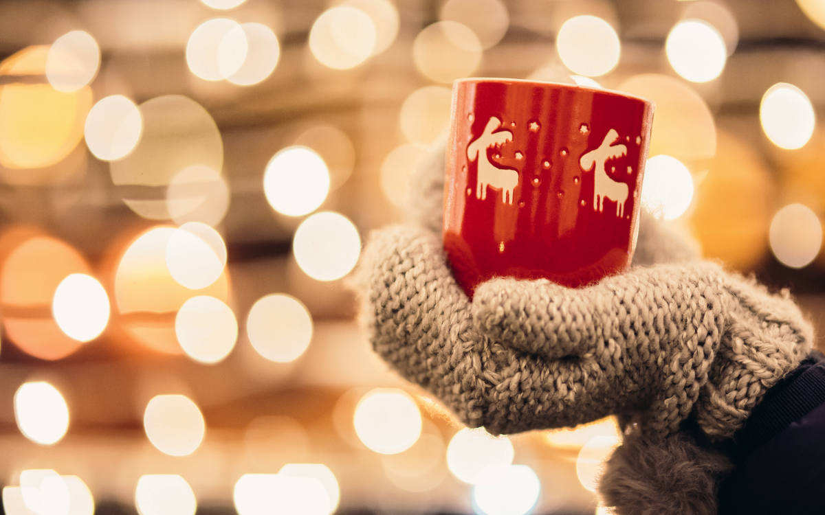 Glühweinzeit - © belyaaa - stock.adobe.com