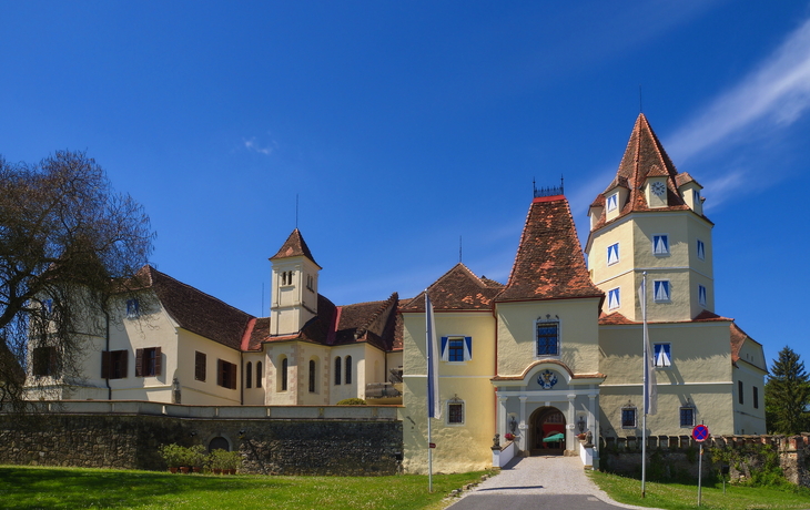 Renaissanceschloss Kornberg in der Südoststeiermark - © carinthian - stock.adobe.com