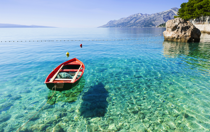 Makarska-Uferpromenade nahe Brela - © kite_rin - stock.adobe.com
