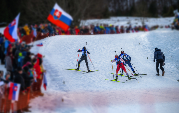 © kovop58 - stock.adobe.com - Biathlon-Rennen