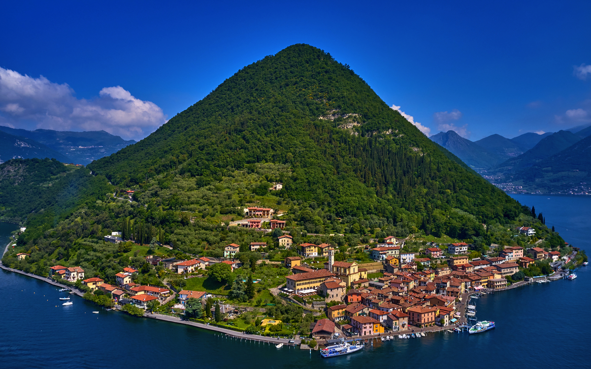 Monte Isola am Iseosee nördlich von Italien - ©Berg - stock.adobe.com