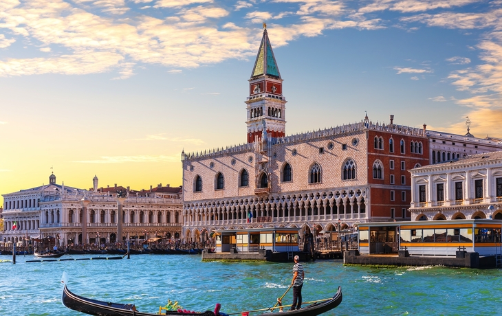 © AlexAnton/Shutterstock