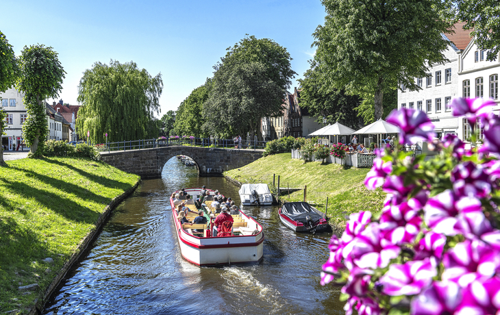 Friedrichstadt in Schleswig-Holstein - © Wolfgang Jargstorff - stock.adobe.com