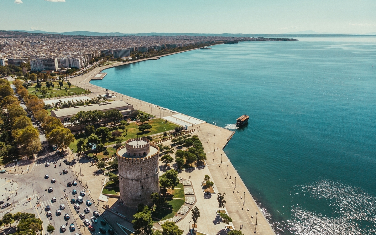 © Adrian Corchie/Shutterstock