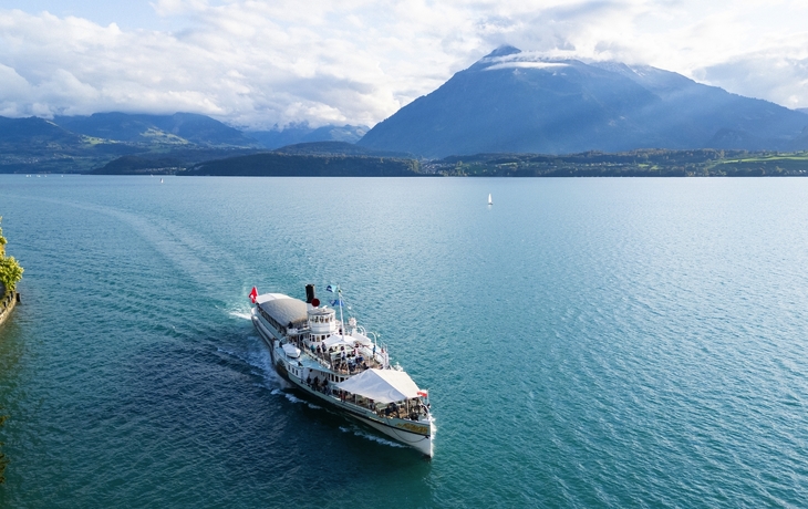 Drone,Shot,Of,A,Ship,On,The,Lake,Thun,In