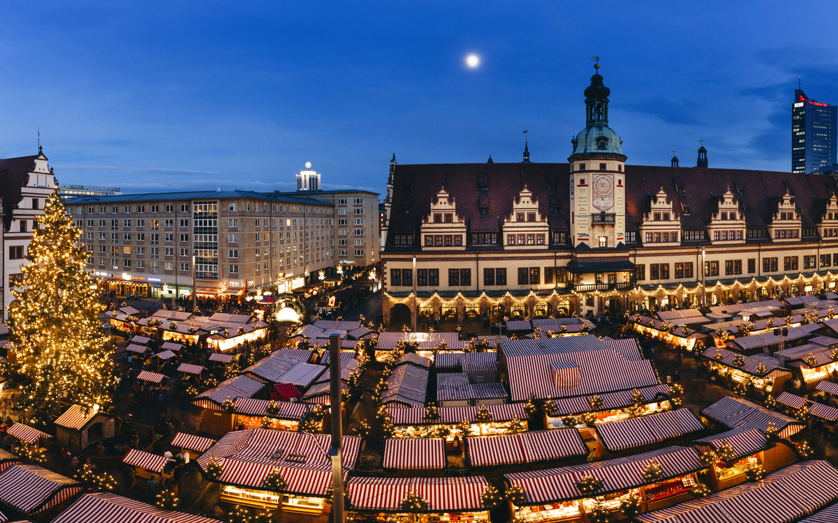 Weihnachtsmarkt in Leipzig, Deutschland - ©shakishan - stock.adobe.com