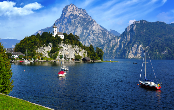 Traunkirchen am Traunsee, Österreich - © Comofoto - stock.adobe.com