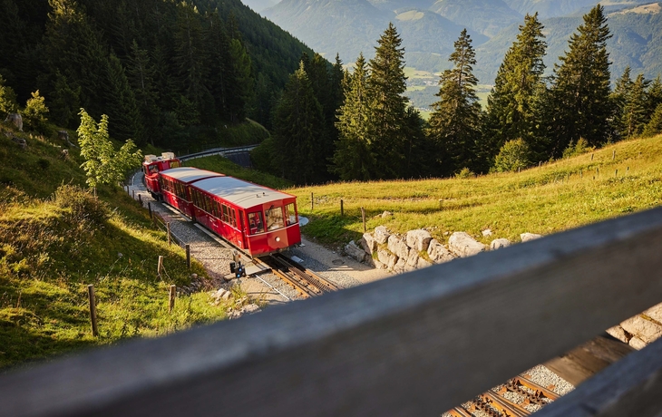 © Roman Kybus/Shutterstock