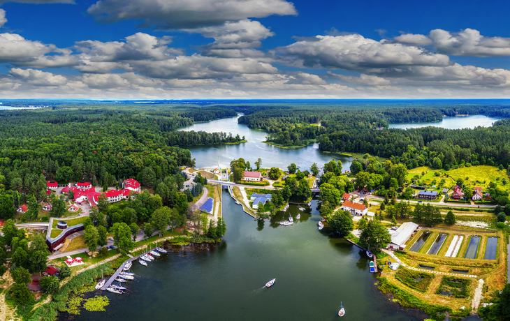 © Jacek Jacobi/Shutterstock