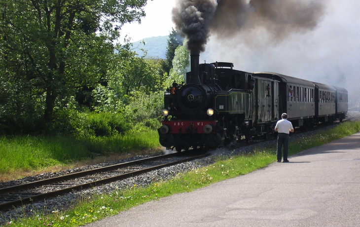 © Fabrice BAREUX, CC BY-SA 3.0 Wikimedia Commons