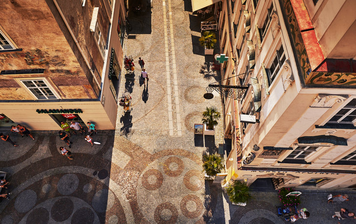 © Lachlan Blair LOXPIX.com