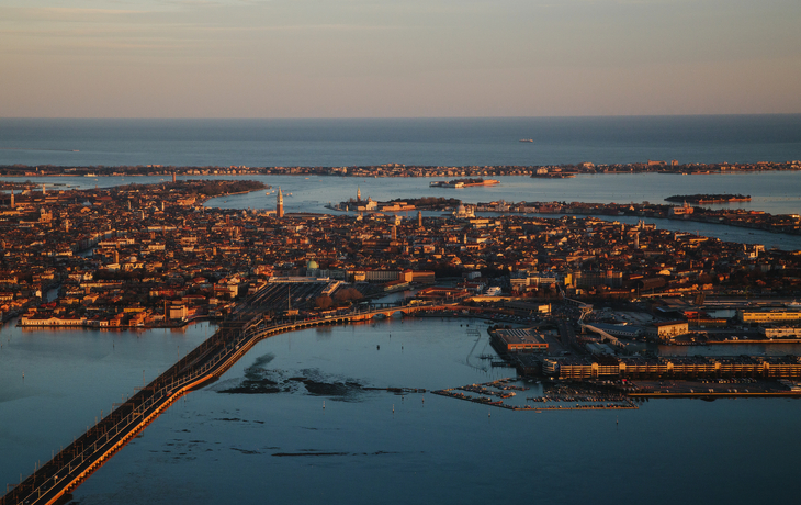 © Creative bee Maja/Shutterstock