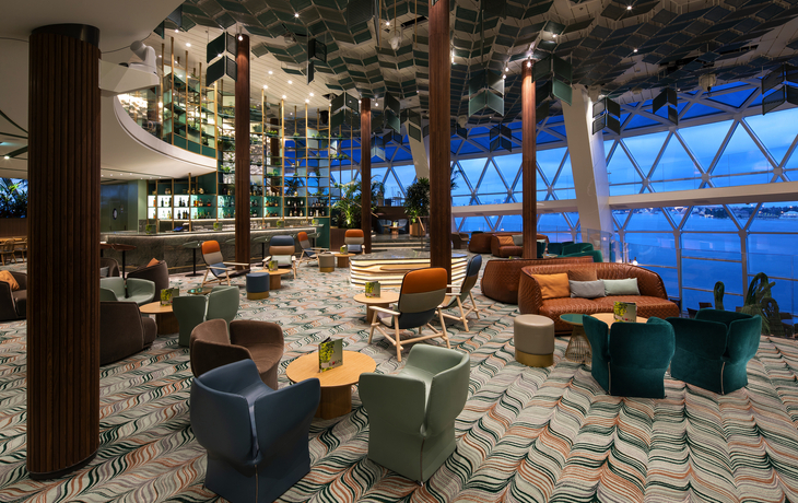 © Celebrity Cruises®