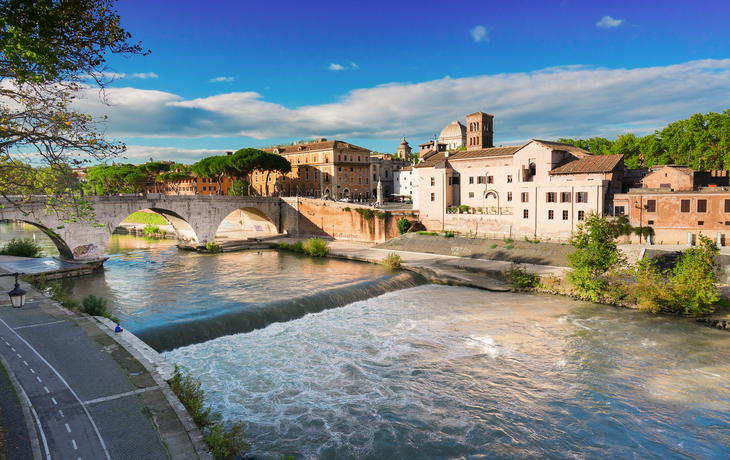 © ArTono/Shutterstock