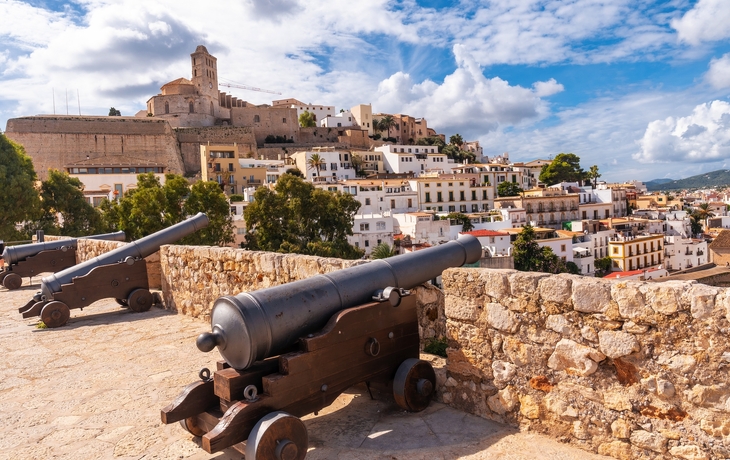 © Unai Huizi Photography/Shutterstock
