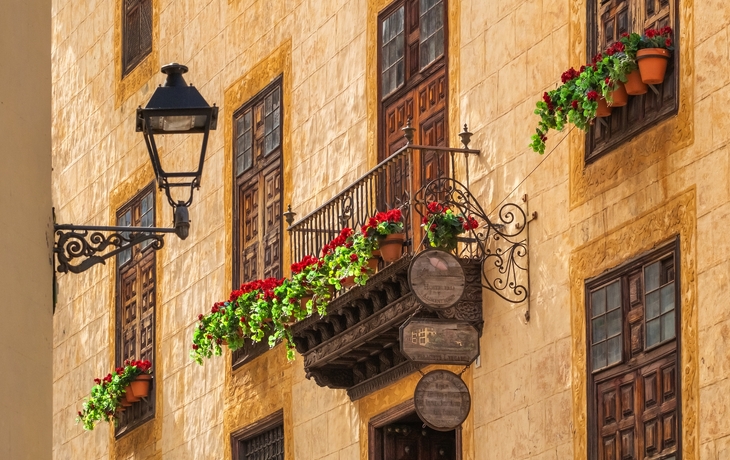 © SuxxesPhoto/Shutterstock