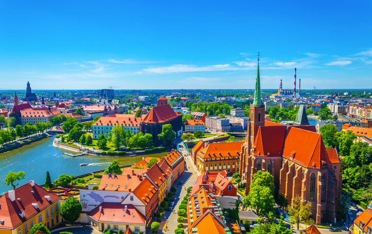 © Liya_Blumesser/Shutterstock